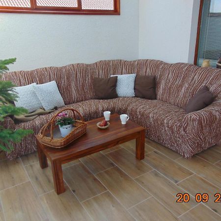 Privat Alfa Apartment ฮราบูชิเซ ภายนอก รูปภาพ