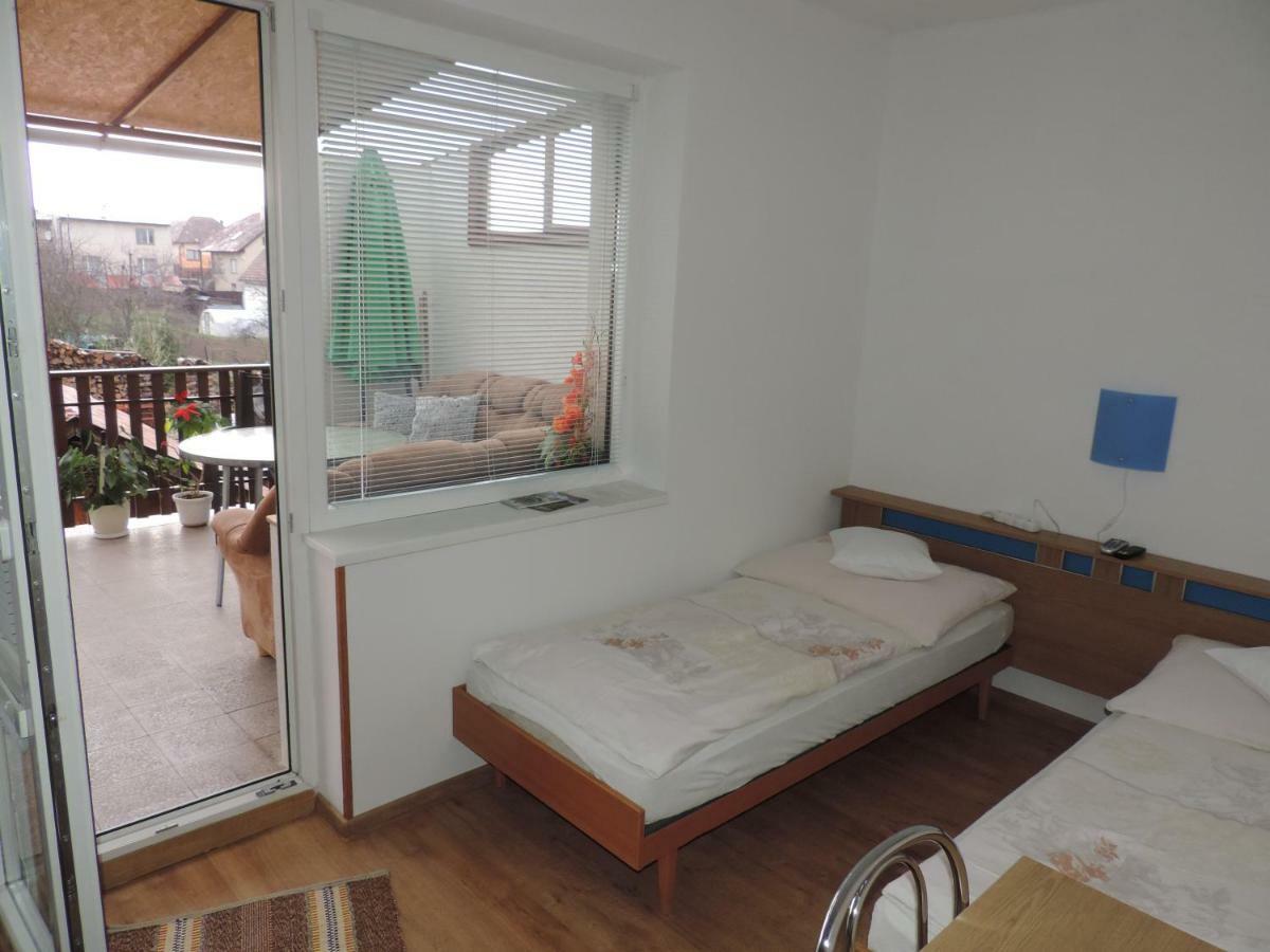 Privat Alfa Apartment ฮราบูชิเซ ภายนอก รูปภาพ