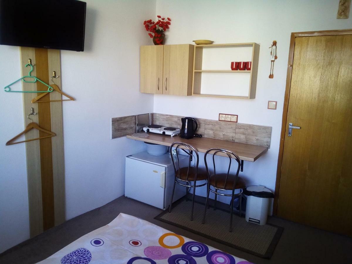 Privat Alfa Apartment ฮราบูชิเซ ภายนอก รูปภาพ