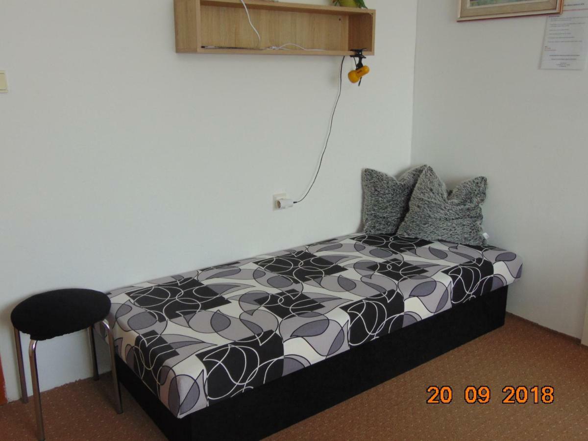 Privat Alfa Apartment ฮราบูชิเซ ภายนอก รูปภาพ